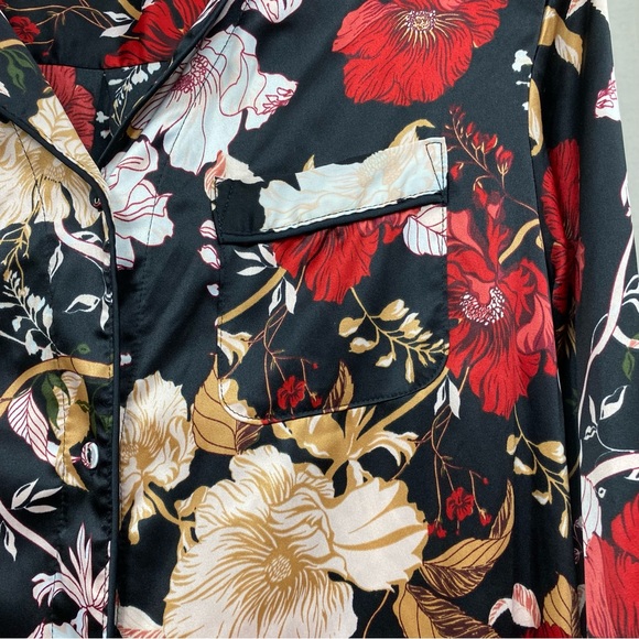 Stars Above Women’s Sleepwear - Picture 2 of 5